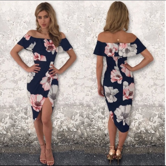 Dresses & Skirts - Off the shoulder ruffle cocktail dress